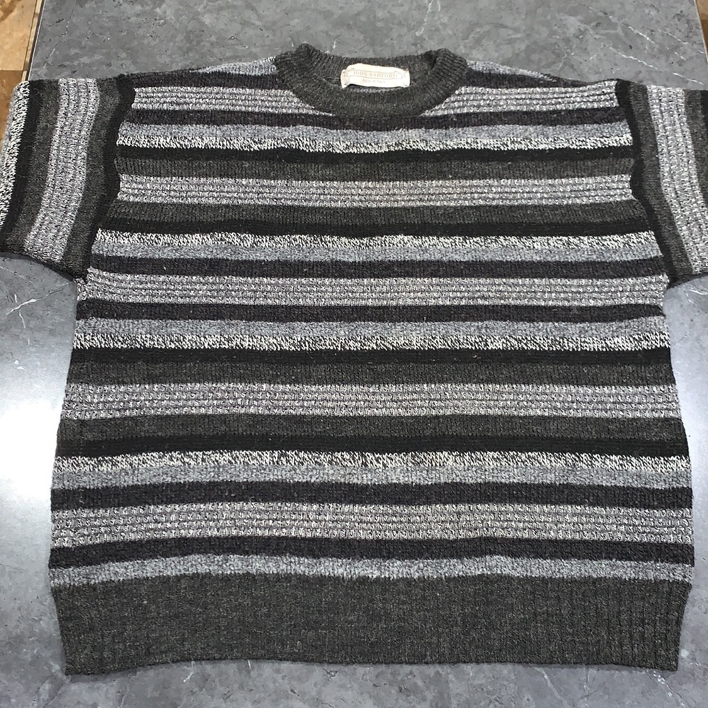 VINTAGE Sweater - Picture 3 of 5